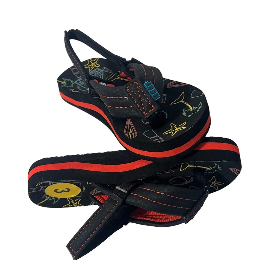 Glow in the dark reef flip flops